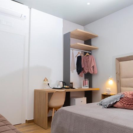 נאפולי Alleria Rooms מראה חיצוני תמונה