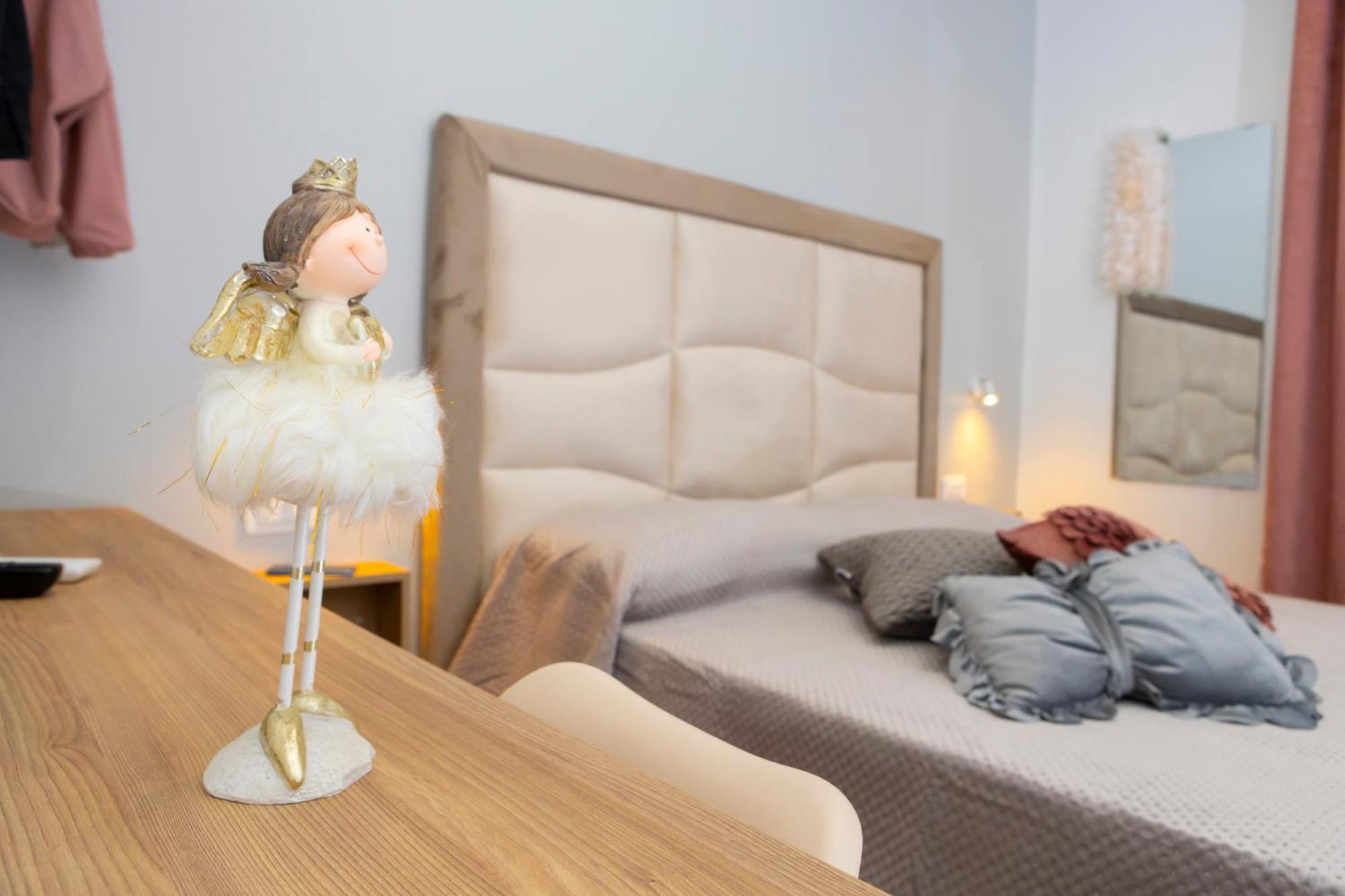 נאפולי Alleria Rooms מראה חיצוני תמונה